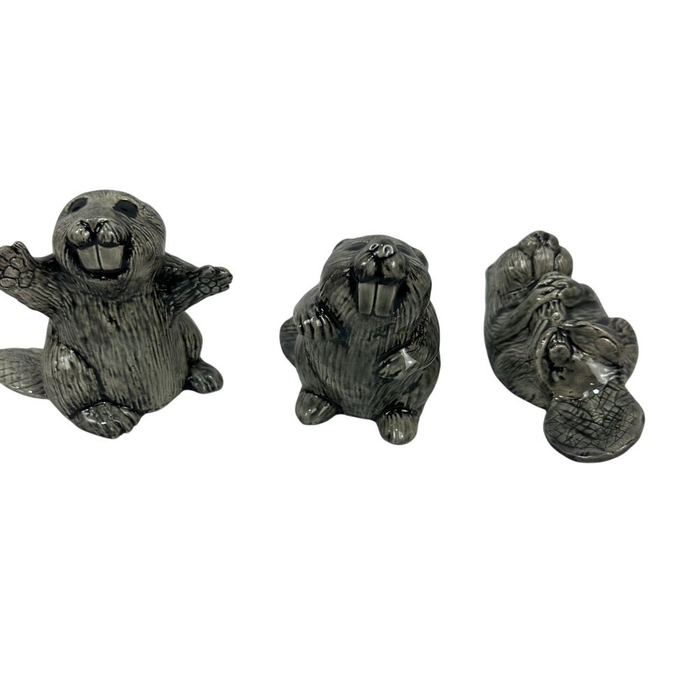 Handcrafted Ceramic Beaver Figurine Set Of Three Gray Black Textured Detailing